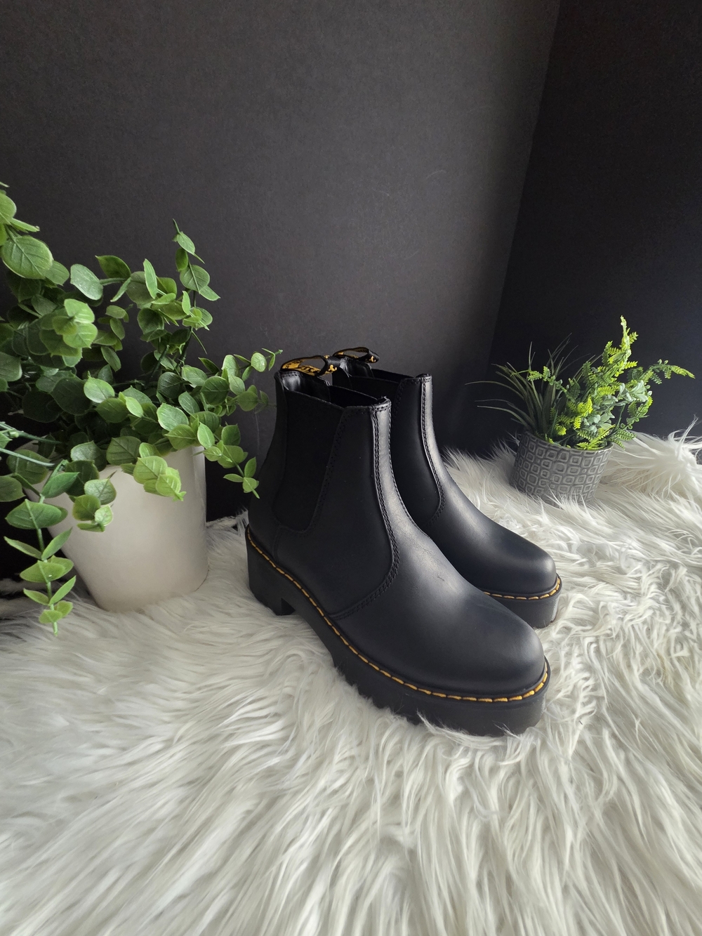 NWOT Dr. Martens Black Leather Platform Chelsea Yellow Stitching Boots. Size W6